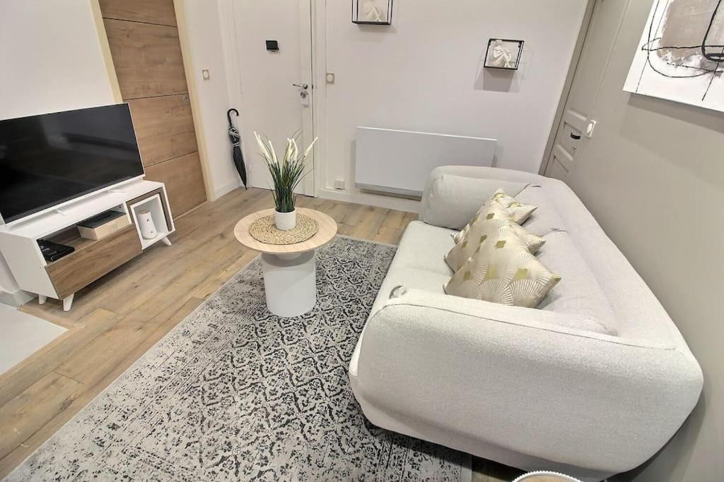 Apartamento La Demeure Des 3 Colombes Bois-Colombes Exterior foto